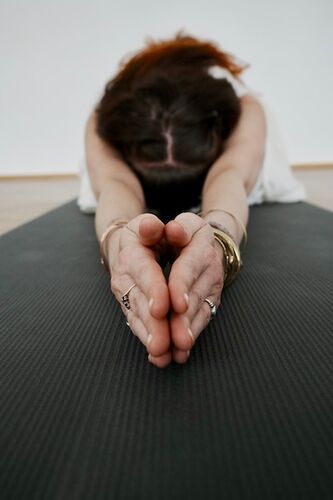 Yin Yoga in Braunschweig Yogaschule SOLIS